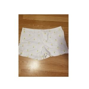 White lemon print shorts